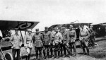 L'Escadrille La Fayette en 1916 et le mémorial de Marnes-la-Coquette.