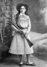 Annie Oakley vers 1899.